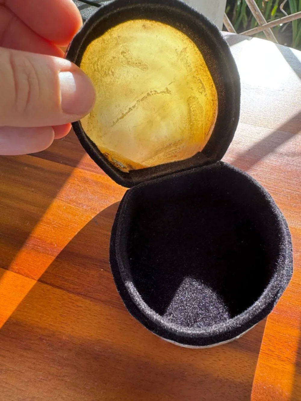 Abalone Shell Trinket Box – Iridescent Mosaic Jewellery Holder